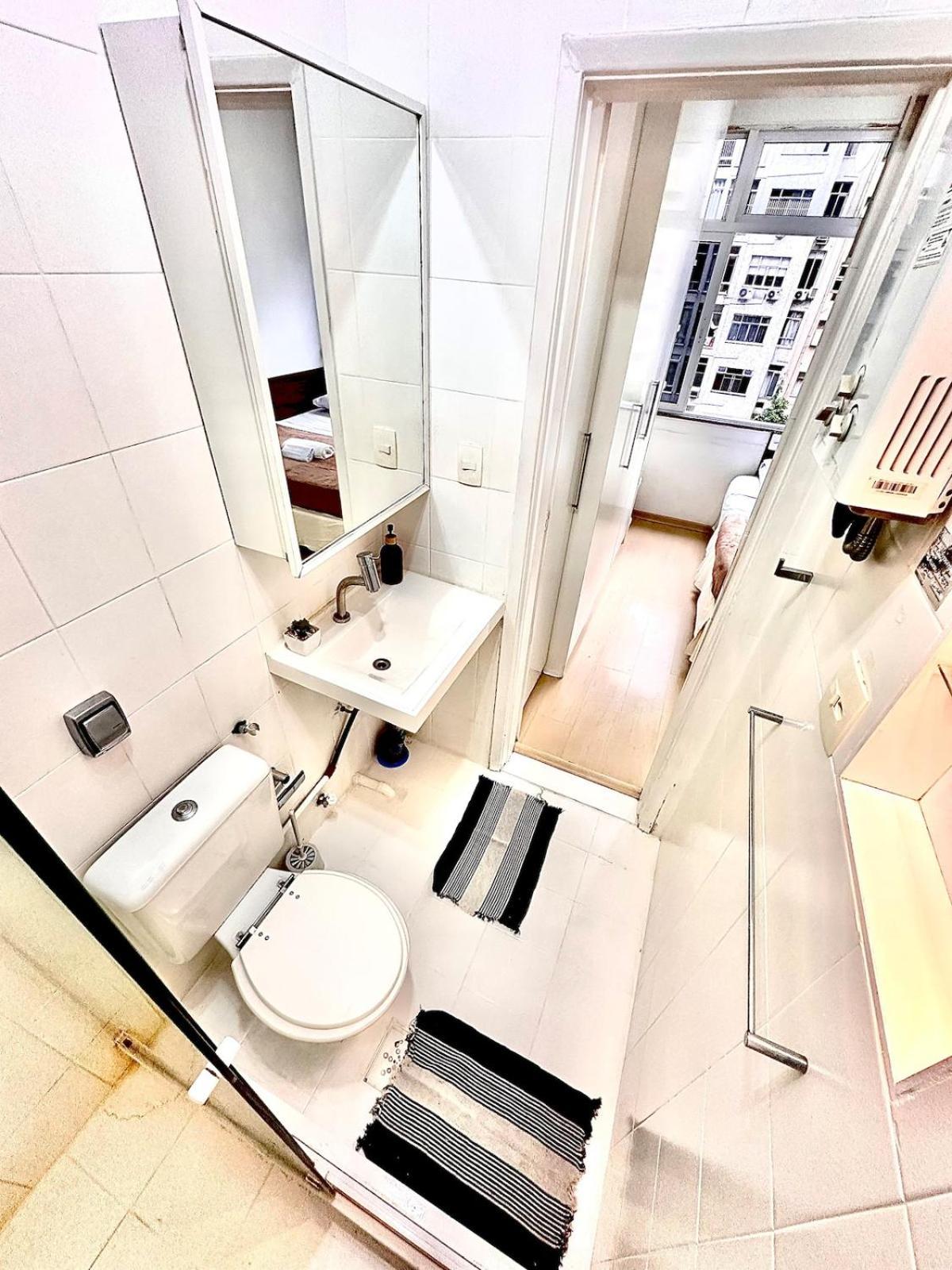 400 Metros Da De Copacabana - Conforto E Localizacao Perfeita Apartamento *